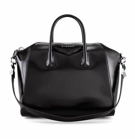 Givenchy Antigona Bag: Structured Sophistication